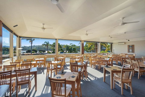 Black Dolphin Resort Motel & Apartments - Accommodation QLD 33