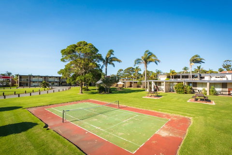 Black Dolphin Resort Motel & Apartments - Accommodation QLD 6