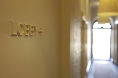 Perry Street Hotel - Accommodation QLD 4