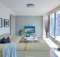 Zara Tower  Luxury Suites and Apartments - Accommodation QLD