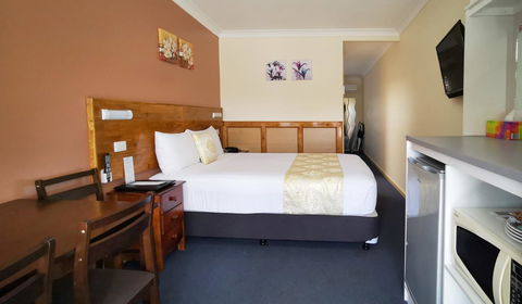 Highway Motor Inn Taree - Accommodation QLD 7