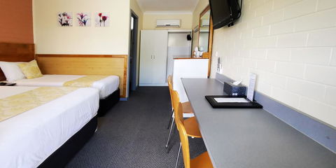 Highway Motor Inn Taree - Accommodation QLD 10