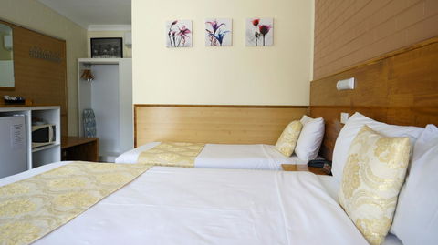 Highway Motor Inn Taree - Accommodation QLD 11