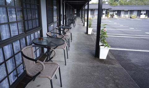 Highway Motor Inn Taree - Accommodation QLD 1
