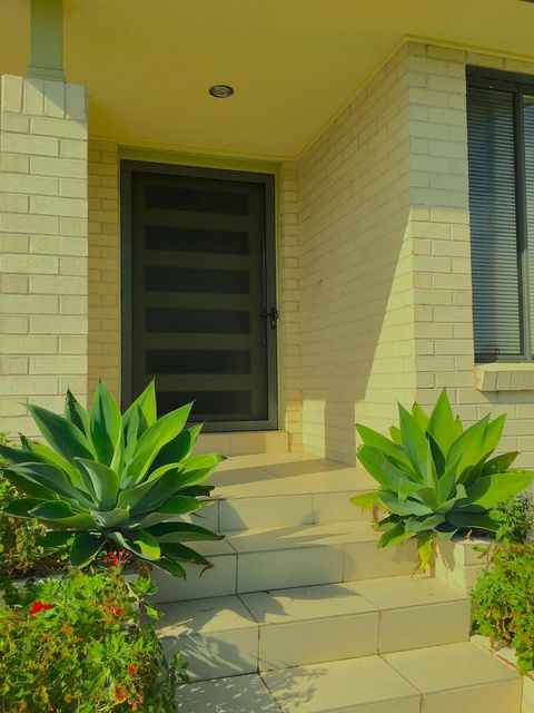 Sydney Amazing Holiday Home Bridal BnB - Accommodation QLD 23