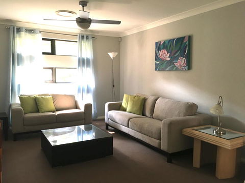 Sydney Amazing Holiday Home Bridal BnB - Accommodation QLD 18