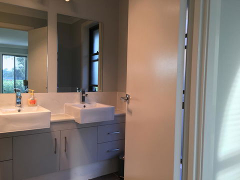 Sydney Amazing Holiday Home Bridal BnB - Accommodation QLD 34