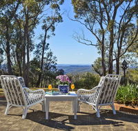 Mountainside B  B - Accommodation QLD