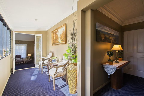 Mountainside B & B - Accommodation QLD 15