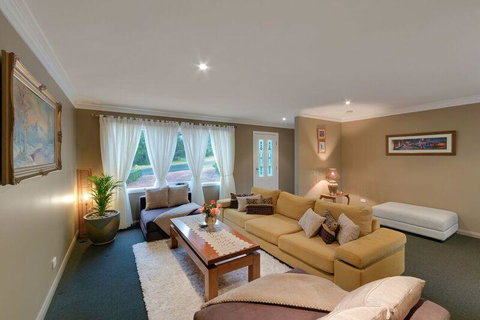 Mountainside B & B - Accommodation QLD 3