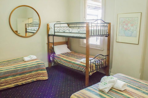 Gardners Inn Hotel - Accommodation QLD 22