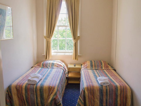 Gardners Inn Hotel - Accommodation QLD 38