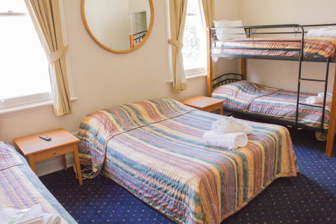Gardners Inn Hotel - Accommodation QLD 20