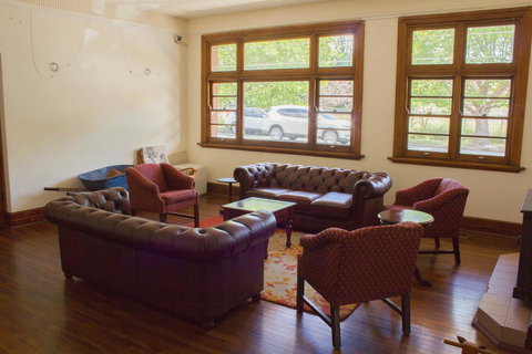 Gardners Inn Hotel - Accommodation QLD 11