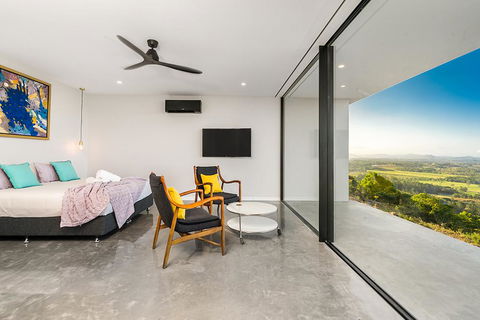 Sundays At Byron - Accommodation QLD 22