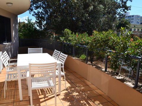 Millennium 102 With Pool In Complex - Accommodation QLD 11