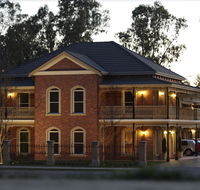 Carlyle Suites  Apartments - Accommodation QLD