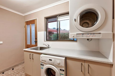 Hume Country Motor Inn - Accommodation QLD 27