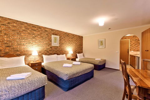 Hume Country Motor Inn - Accommodation QLD 43