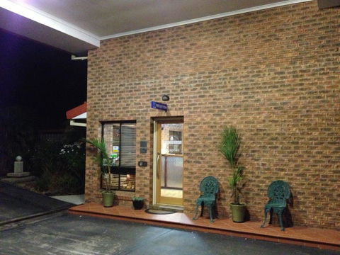 Hume Country Motor Inn - Accommodation QLD 25
