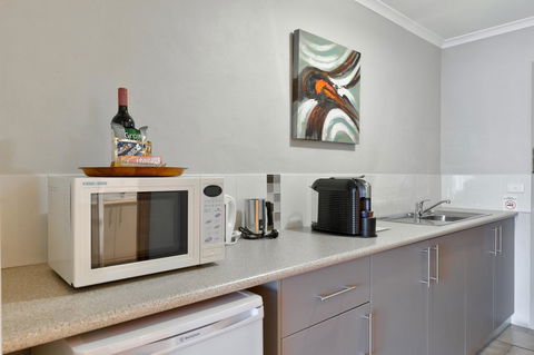 Hume Country Motor Inn - Accommodation QLD 36