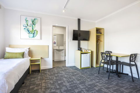 Nightcap At Hume Hotel - Accommodation QLD 16