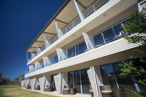 Crowne Plaza Alice Springs Lasseters, An IHG Hotel - Accommodation QLD 43