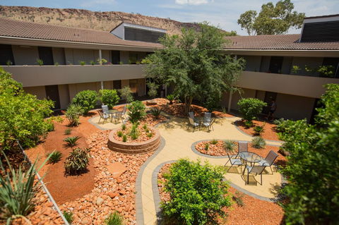 Crowne Plaza Alice Springs Lasseters, An IHG Hotel - Accommodation QLD 26