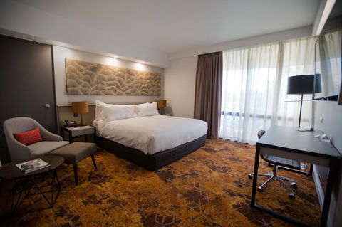 Crowne Plaza Alice Springs Lasseters, An IHG Hotel - Accommodation QLD 44
