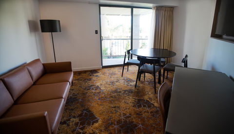 Crowne Plaza Alice Springs Lasseters, An IHG Hotel - Accommodation QLD 42