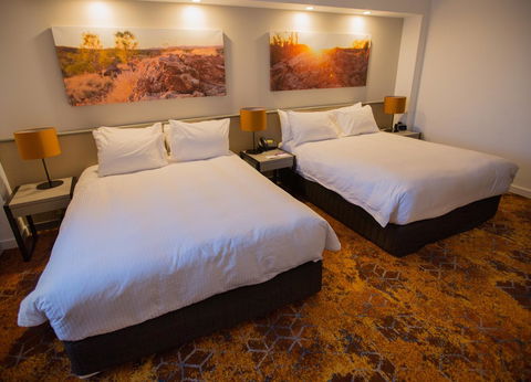 Crowne Plaza Alice Springs Lasseters, An IHG Hotel - Accommodation QLD 37