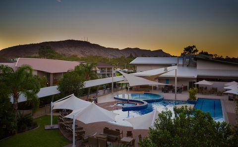 Crowne Plaza Alice Springs Lasseters, An IHG Hotel - Accommodation QLD 34