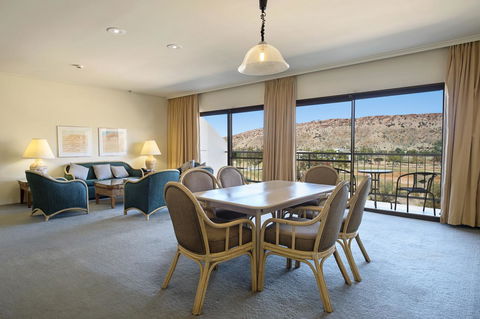DoubleTree By Hilton Alice Springs - Accommodation QLD 11