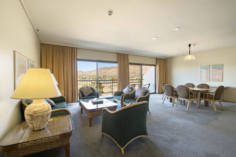 DoubleTree By Hilton Alice Springs - Accommodation QLD 33