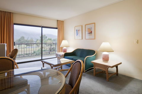 DoubleTree By Hilton Alice Springs - Accommodation QLD 38