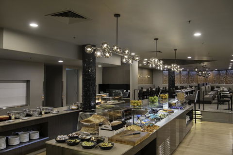 DoubleTree By Hilton Alice Springs - Accommodation QLD 1