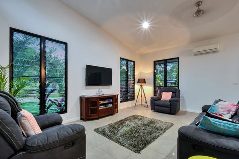'Tropical Oasis - Darwin NT - Accommodation QLD 25