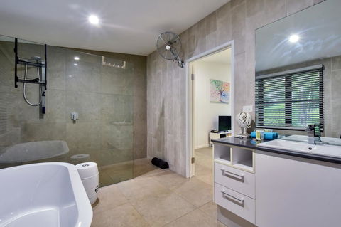 'Tropical Oasis - Darwin NT - Accommodation QLD 17