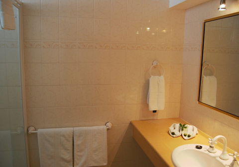 Stay At Alice Springs Hotel - Accommodation QLD 27