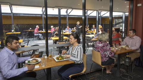 Stay At Alice Springs Hotel - Accommodation QLD 31