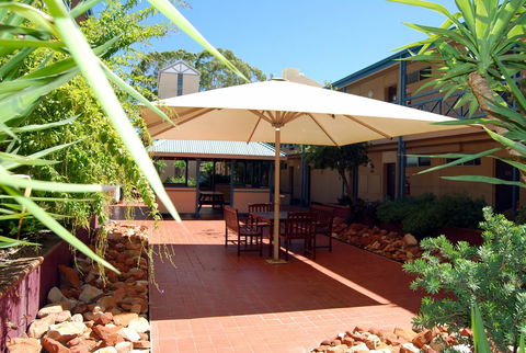 Stay At Alice Springs Hotel - Accommodation QLD 8
