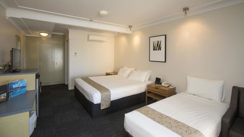 Stay At Alice Springs Hotel - Accommodation QLD 4