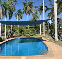 Pine Tree Motel - Accommodation QLD