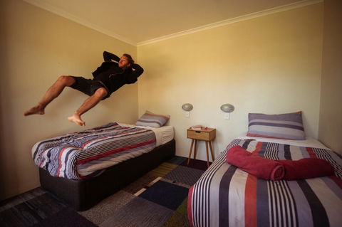 Jump Inn Alice Budget Accommodation - Accommodation QLD 37