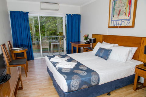 Cullen Bay Resorts - Accommodation QLD 6