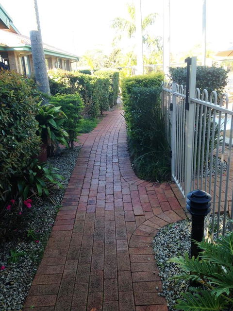 Beaches Serviced Apartments - Accommodation QLD 29