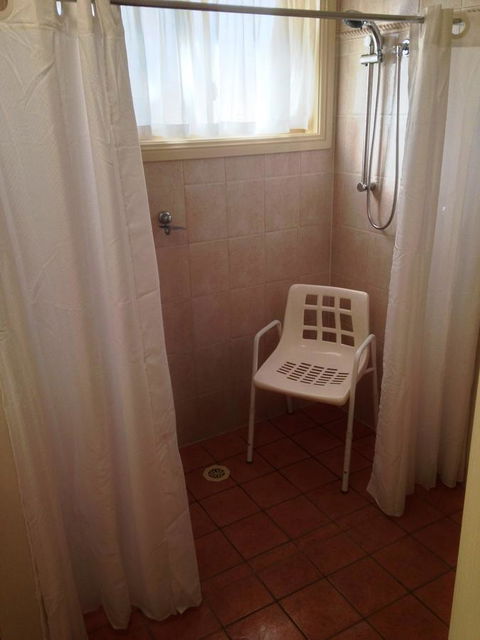 Beaches Serviced Apartments - Accommodation QLD 35