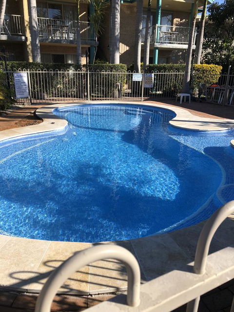 Beaches Serviced Apartments - Accommodation QLD 22