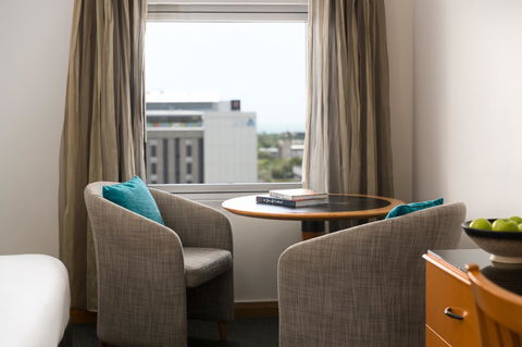 Rydges Darwin Central - Accommodation QLD 10