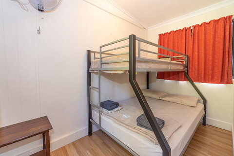 Oasis Tourist Park - Accommodation QLD 15